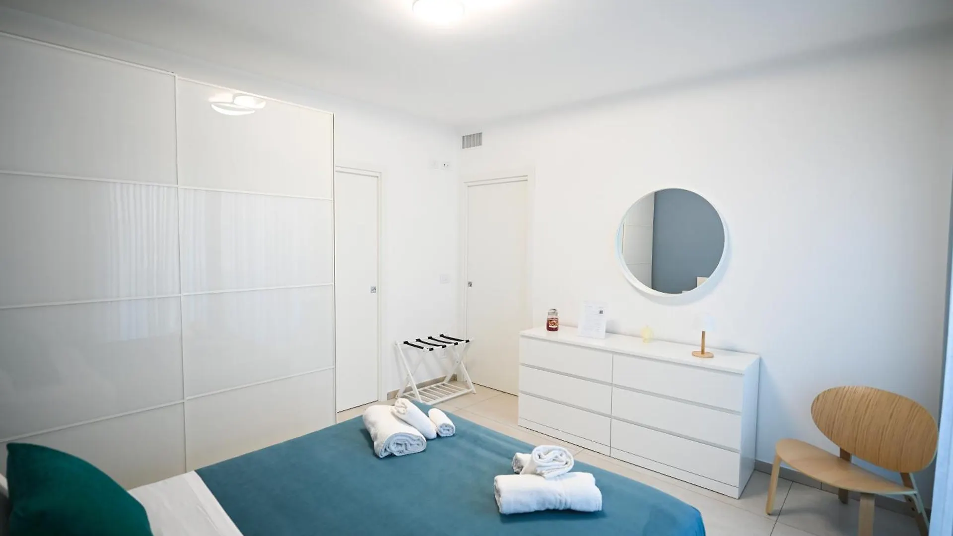 Me Too Exclusive Apartments - House Bovio  Bari