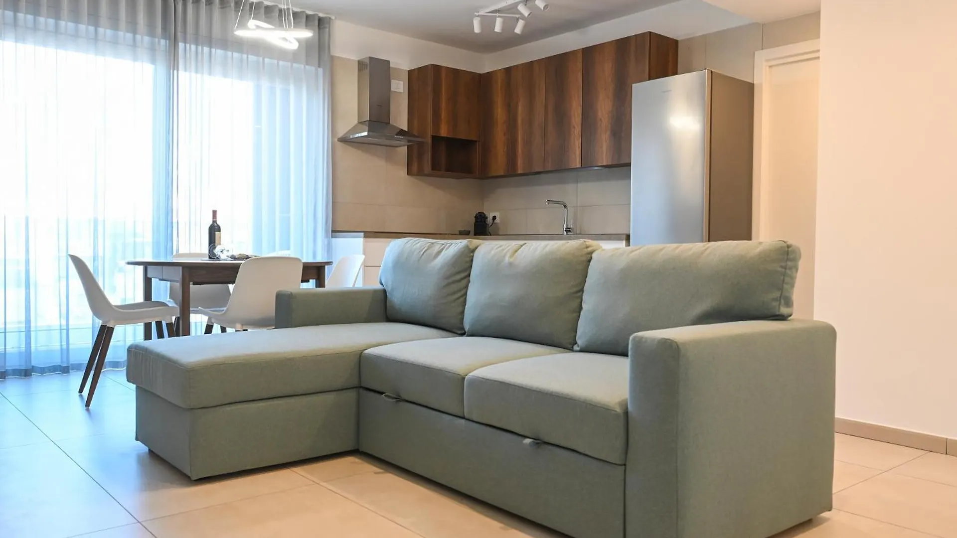 Me Too Exclusive Apartments - House Bovio 0*, Bari